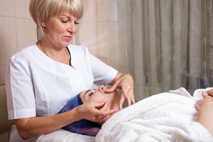 Beauty Therapist Job Description